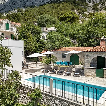Luma - Makarska Exklusiv Baska Voda